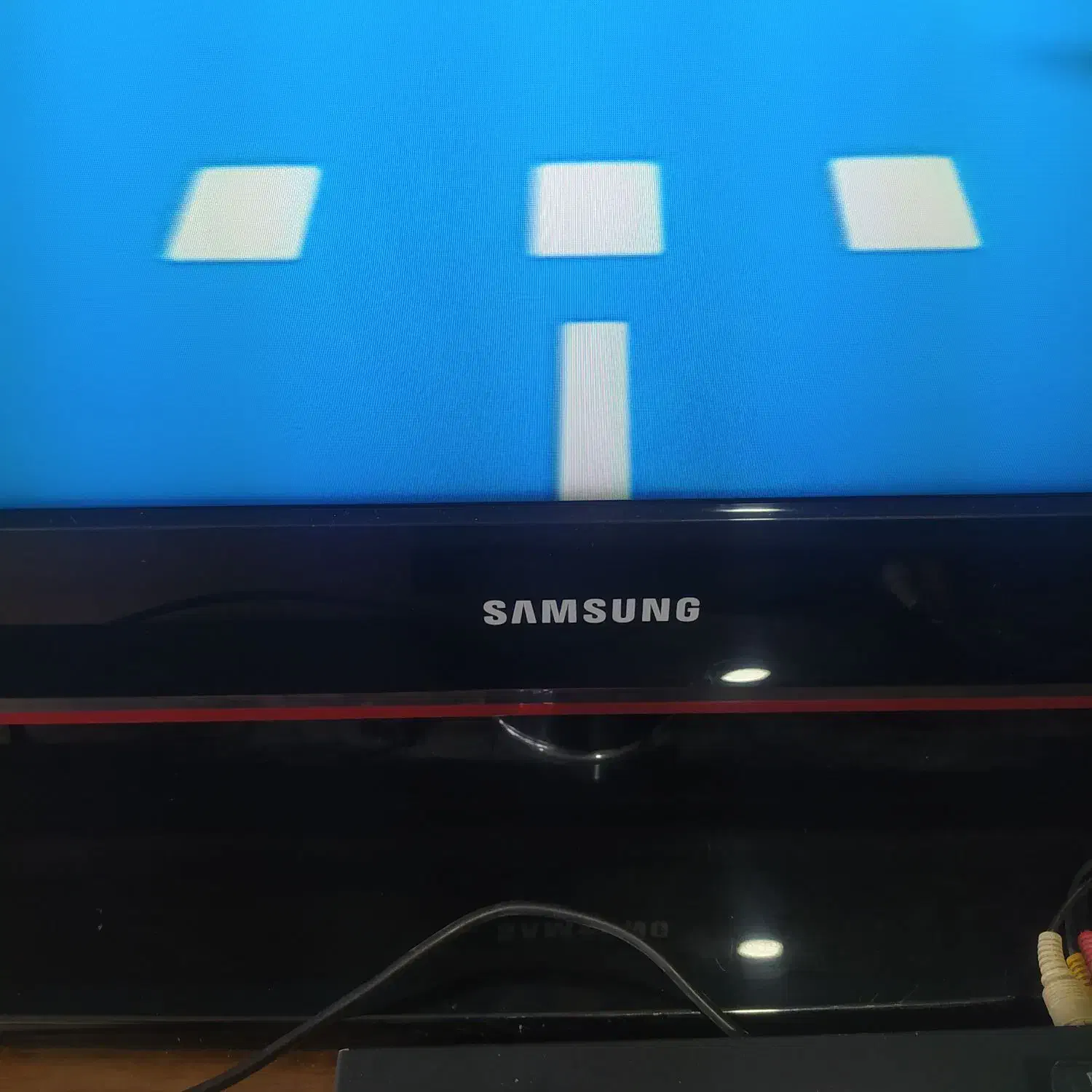 تلویزیون ال سی دی۴۰اینچ سامسونگ|تلویزیون و پروژکتور|قم, شاه ابراهیم|دیوار