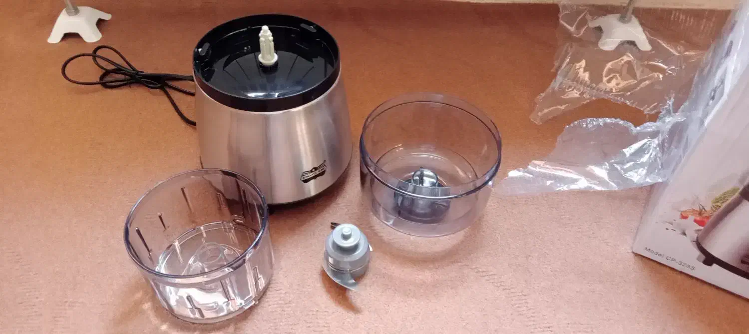 آسیاب برقی نونوبفروش میرسد|خردکن، آسیاب، غذاساز|شهرکرد, |دیوار