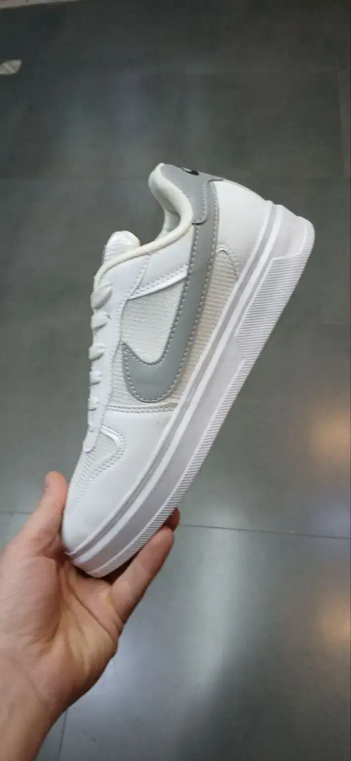 کفش|کیف، کفش، کمربند|داراب, |دیوار