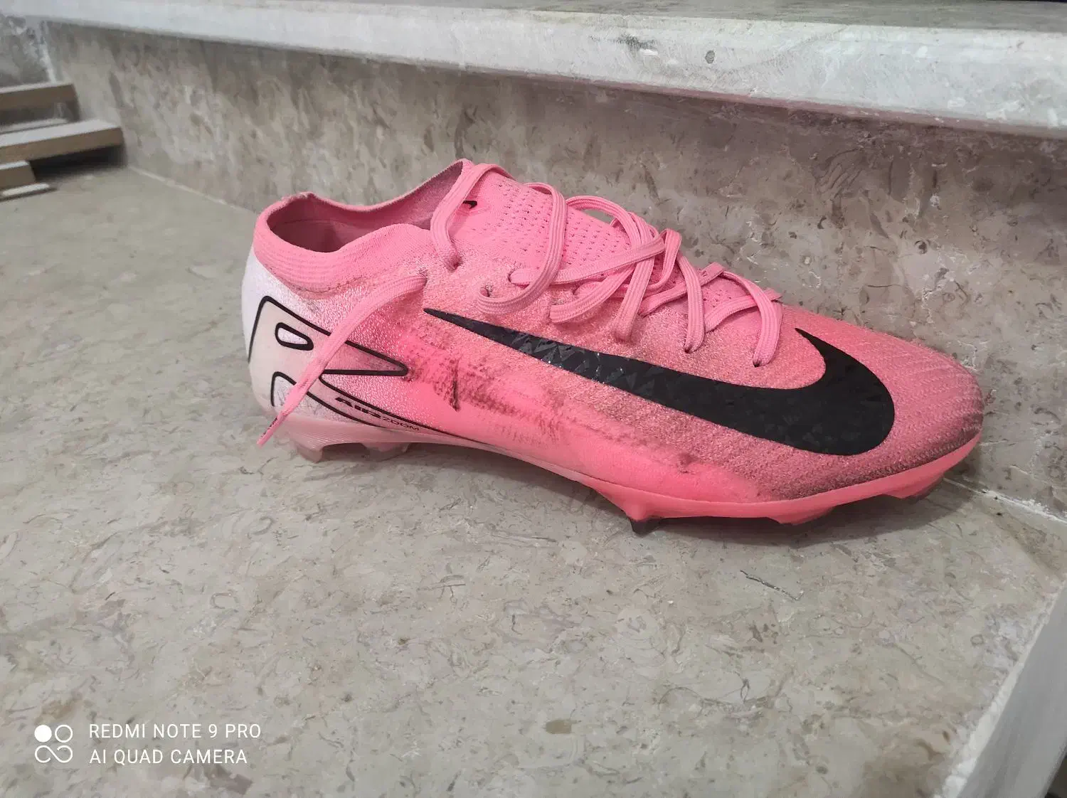 کفش استوک فوتبال نایک ایرزوم سایز 43|کیف، کفش، کمربند|خرم‌آباد, |دیوار