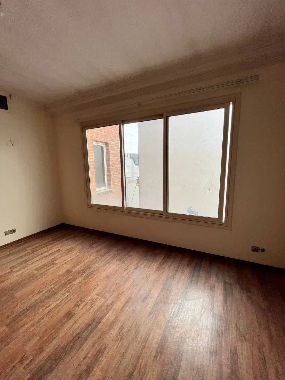 ۳ خواب / ۱۷۰ متر /تک واحدی / ویو ابدی  زعفرانیه