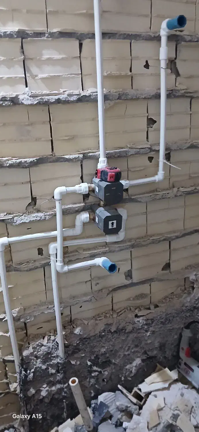 تاسیسات فنی ساختمانی  کلینیک‌های دندانپزشکی|خدمات پیشه و مهارت|اندیشه, اندیشه فاز ۳|دیوار