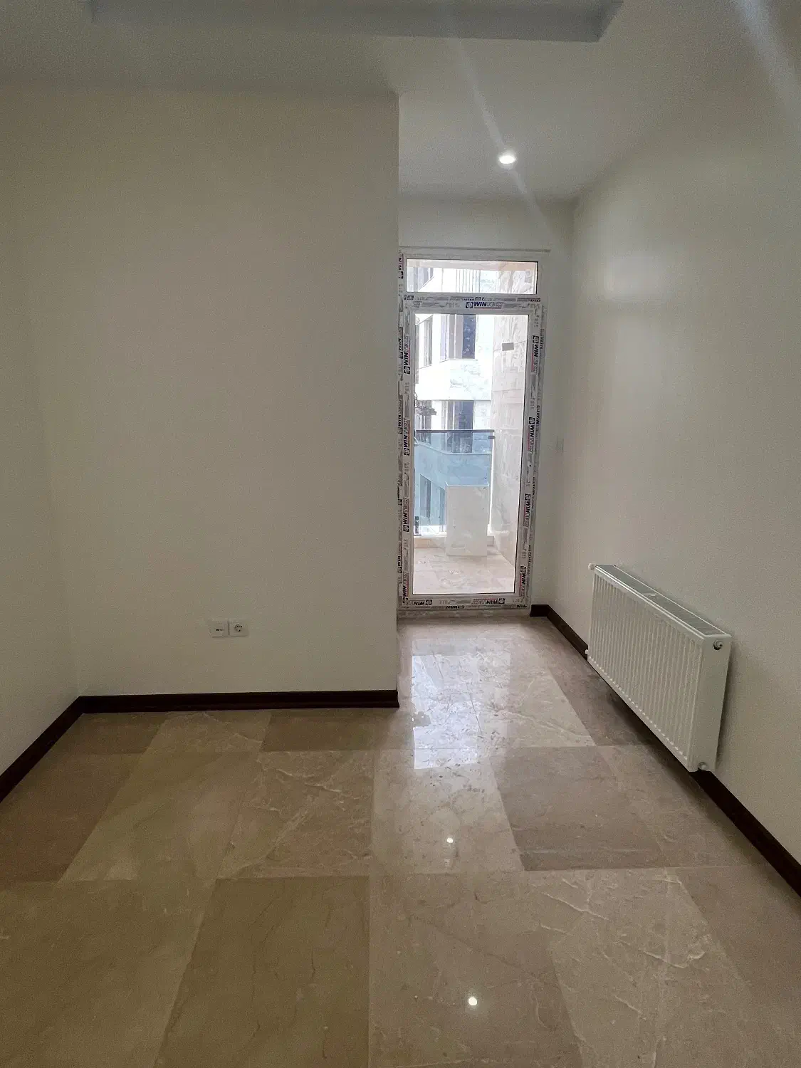 ۷۶ متر ۱ خوابه فول کلید نخورده بنی هاشم