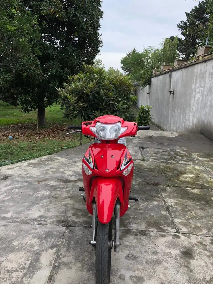 طرح ویو پیشرو ۱۳۵|موتورسیکلت|عباس‌آباد, |دیوار