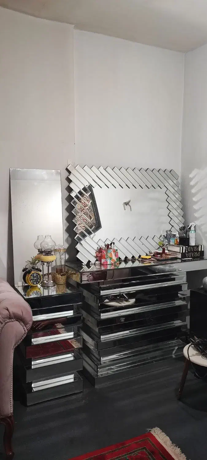 آیینه و کنسول شیک آیینه ای|بوفه، ویترین، کنسول|بوشهر, |دیوار