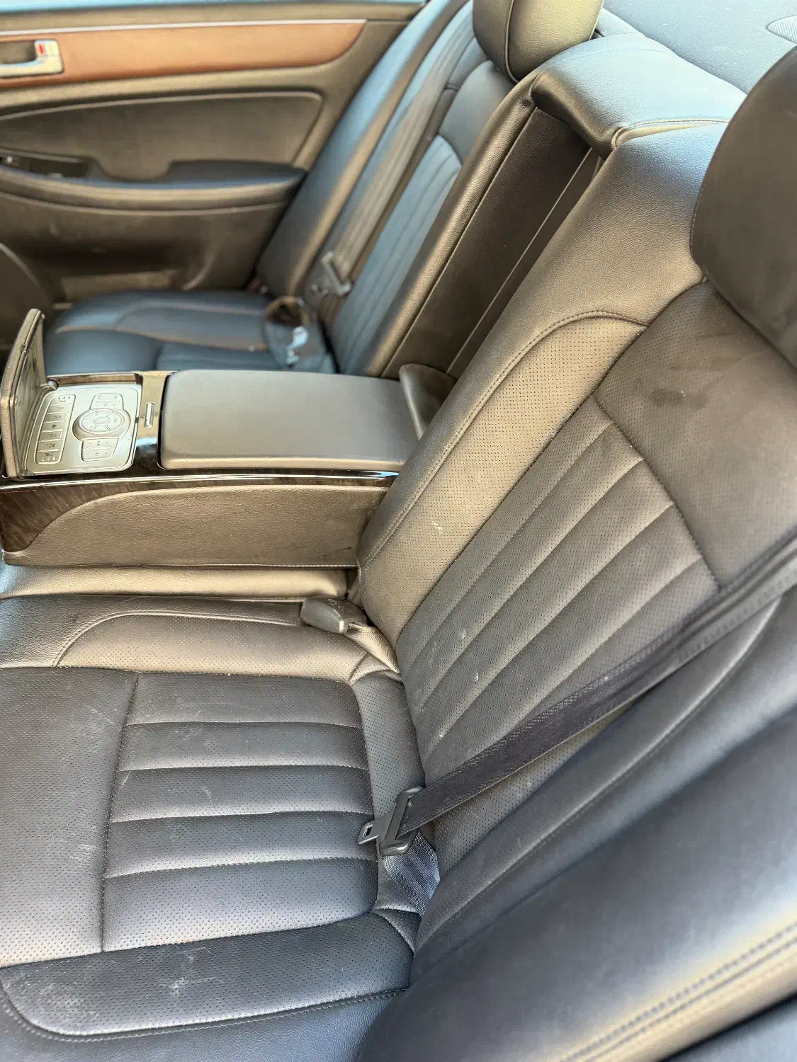 جنسیس ۲۰۱۳|خودرو سواری و وانت|اصفهان, عباس‌آباد|دیوار