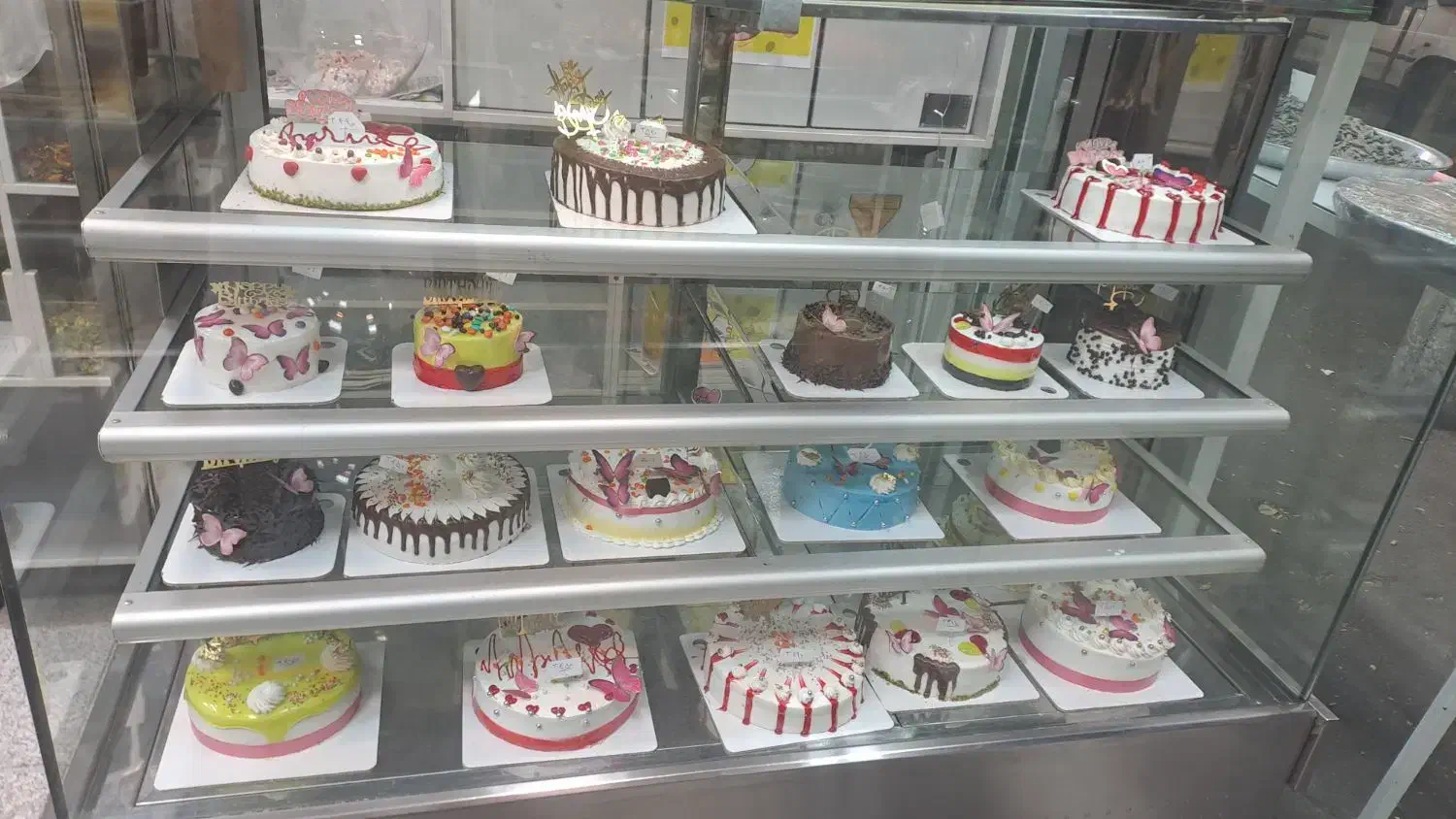 شیرینی خشک و تر و کیک|خوردنی و آشامیدنی|تهران, جوادیه تهرانپارس|دیوار