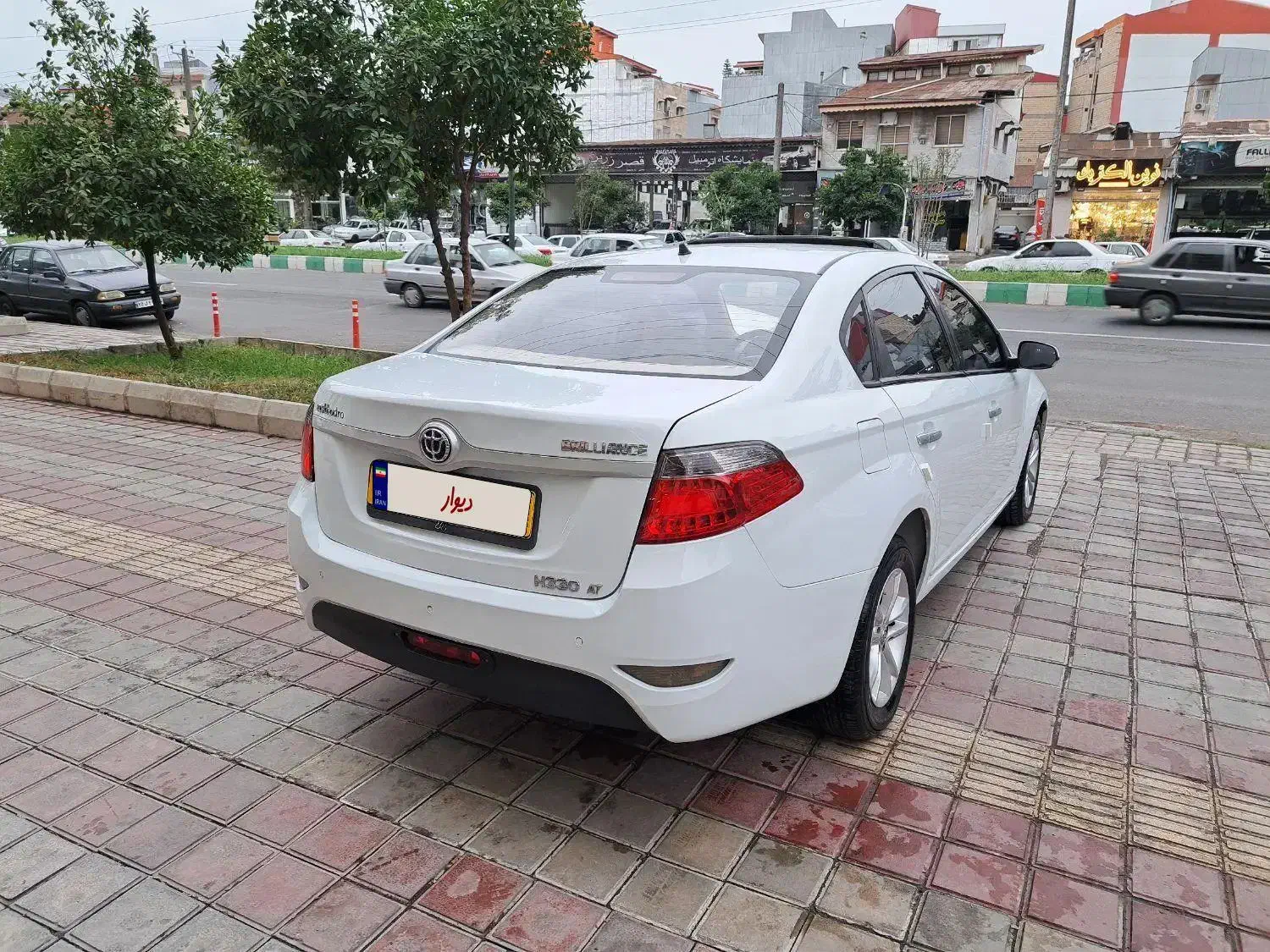 برلیانس H330 اتوماتیک 1500cc، مدل ۱۳۹۵|خودرو سواری و وانت|رشت, استقامت ۱|دیوار