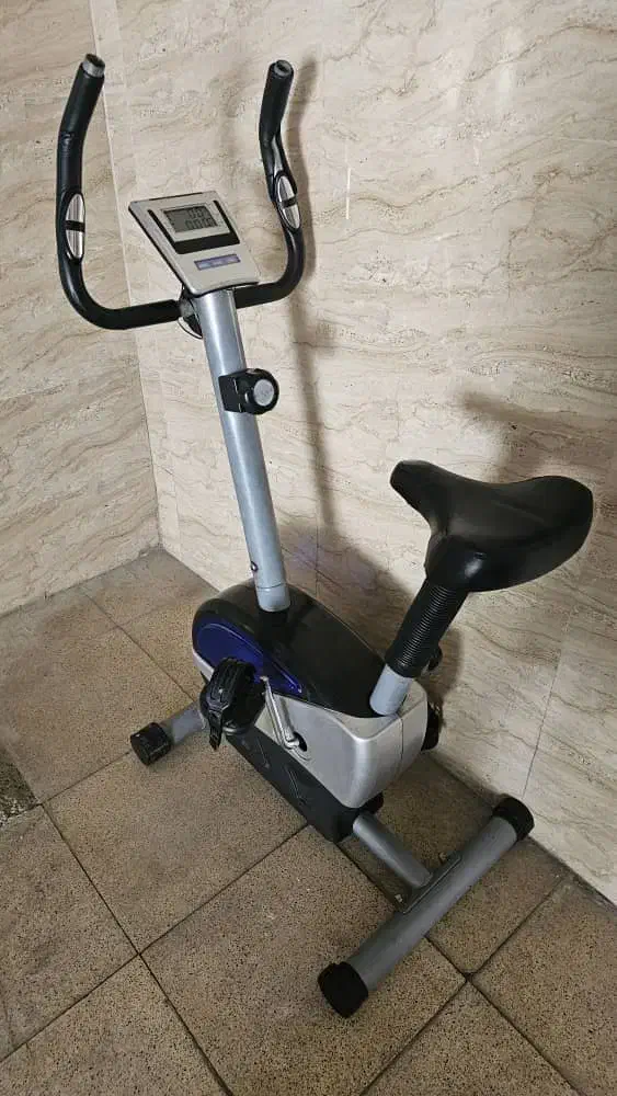 دوچرخه ثابت|تجهیزات ورزشی|پردیس, فاز ۴|دیوار