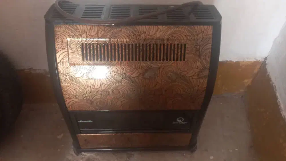 بخاری کاملا سالم|بخاری، هیتر، شومینه|مسجد سلیمان, |دیوار