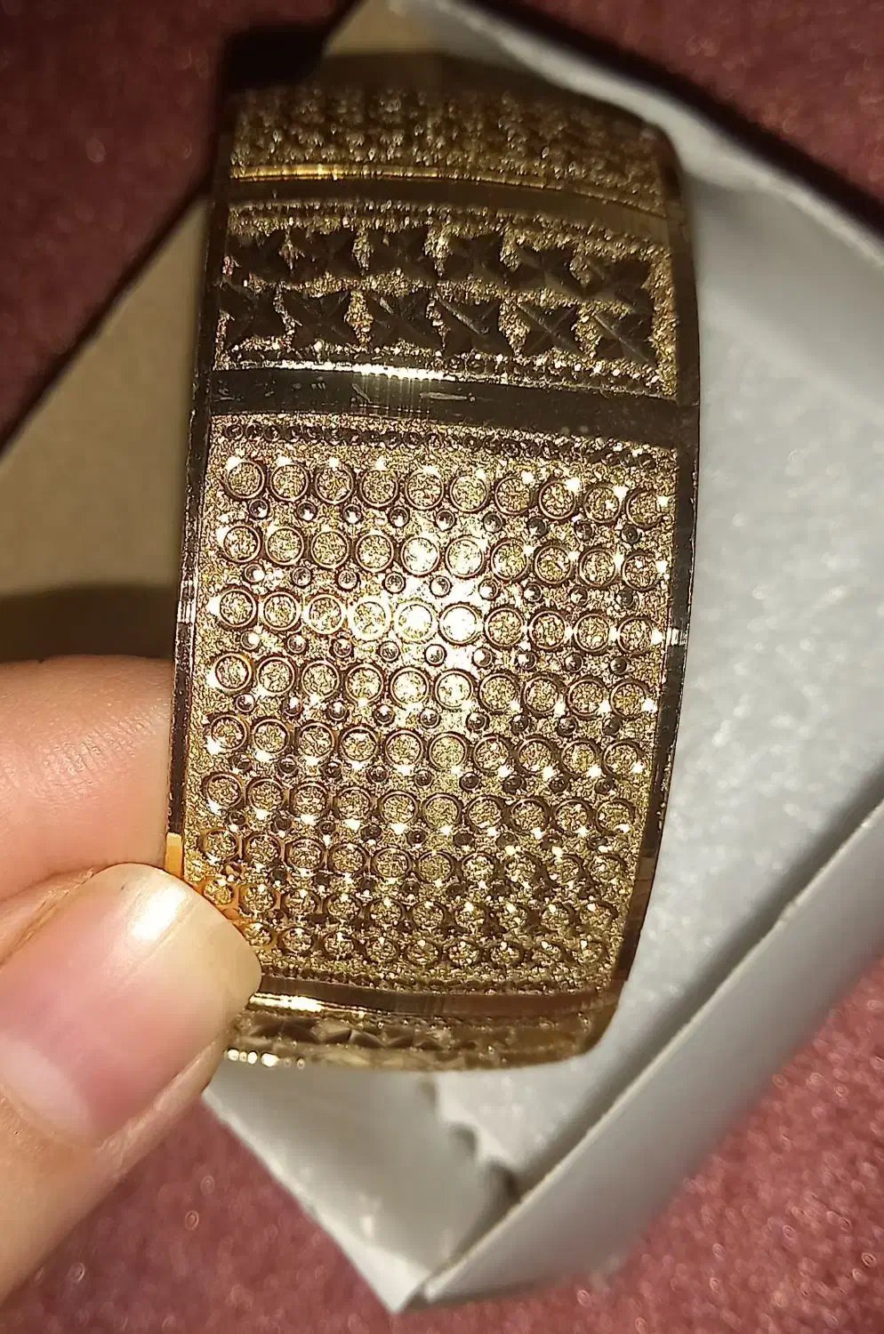 زیورآلات|بدلیجات|کاشان, پاقپان|دیوار