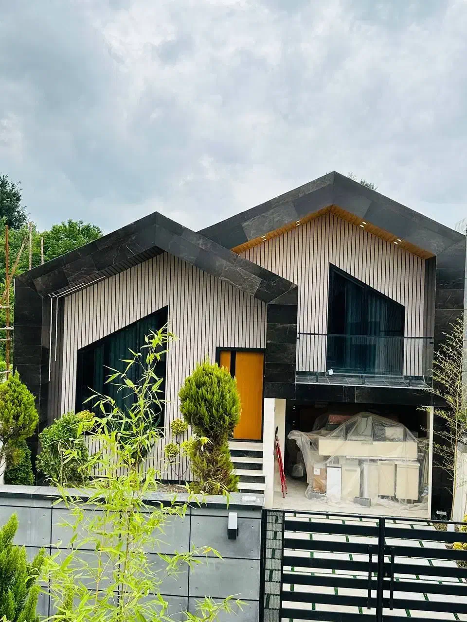 180متر نیم پیلوت داخل شهرک سنددار|فروش خانه و ویلا|چمستان, |دیوار