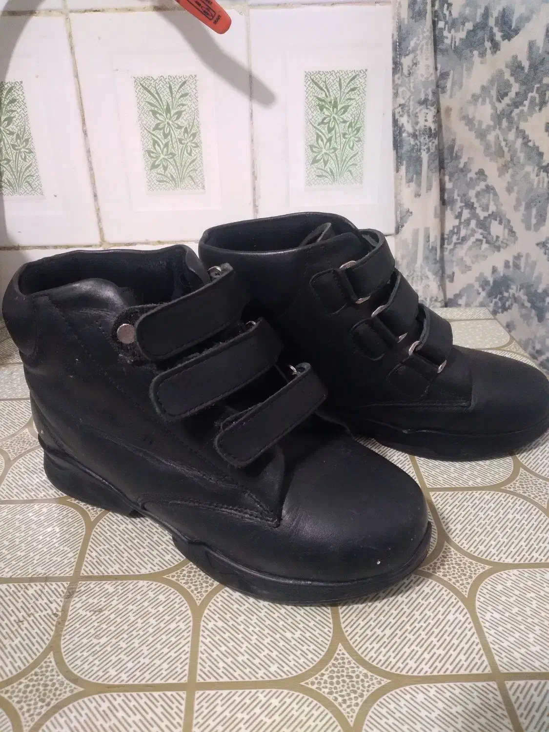 کفش‌زنانه|کیف، کفش، کمربند|گنبد کاووس, |دیوار