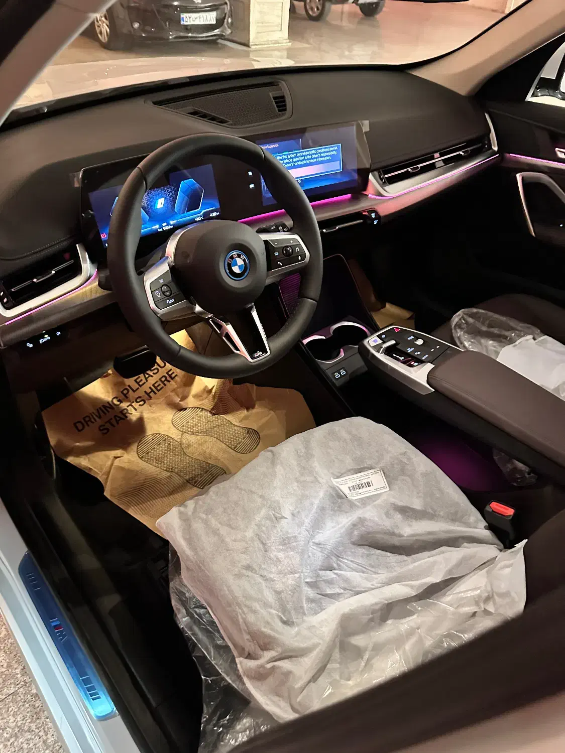 Bmw ix1|خودرو سواری و وانت|تهران, سعادت‌آباد|دیوار