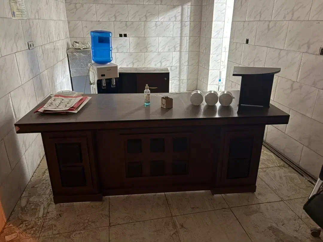 وسایل  فلافلی باترازو۷۰ کیلویی  ومیزمدیریتی|فروشگاه و مغازه|مبارکه, |دیوار