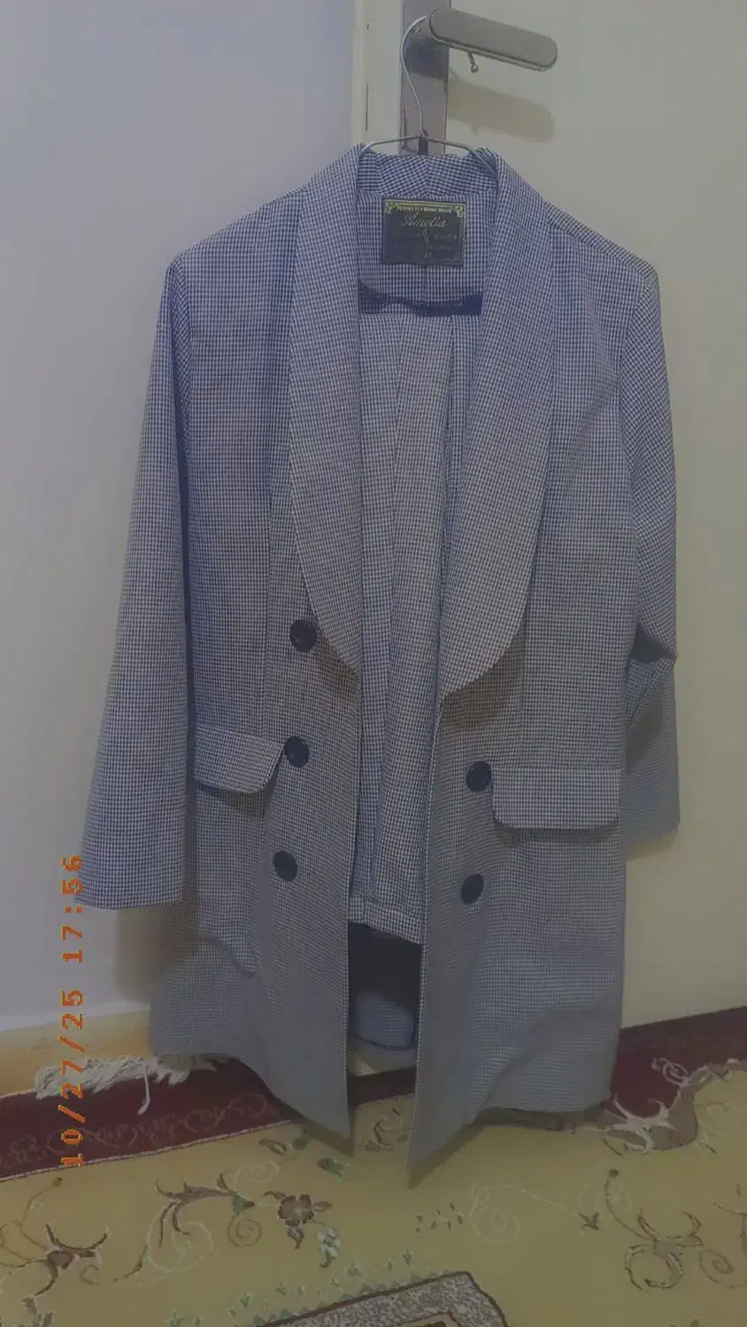 کت و شلوار|لباس|اندیشه, اندیشه فاز ۱|دیوار