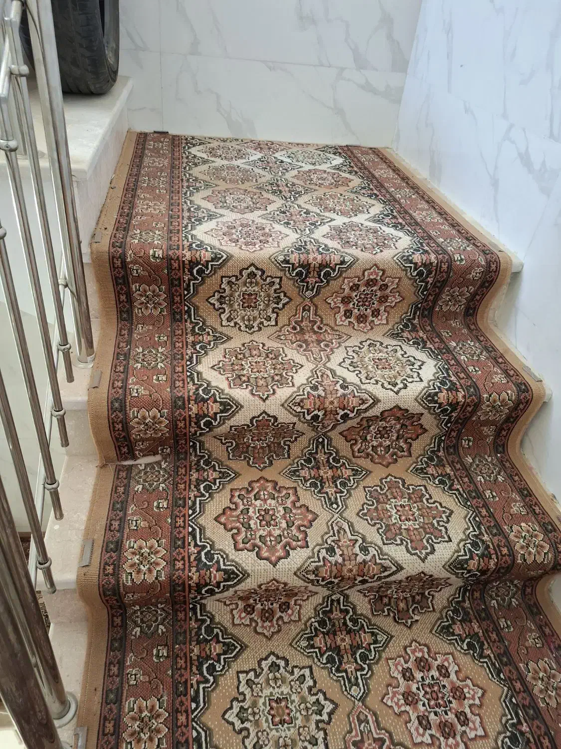 گلیم فرش راه پله|گلیم، جاجیم، گبه|شاهینشهر, حافظ شمالی|دیوار