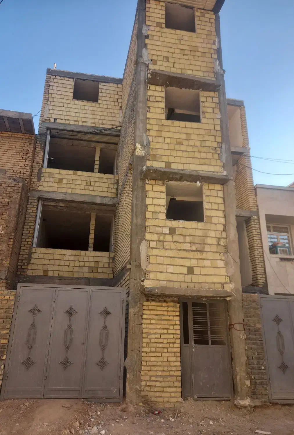 فروش واحد مسکونی|فروش آپارتمان|شیراز, دشت چنار|دیوار