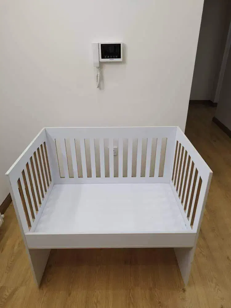 تخت کنار مادر|تخت و صندلی بچه|آمل, |دیوار