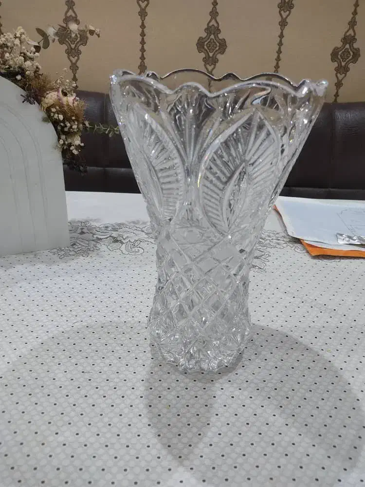 گلدان تمام کریستال|ظروف سرو و پذیرایی|سلماس, |دیوار