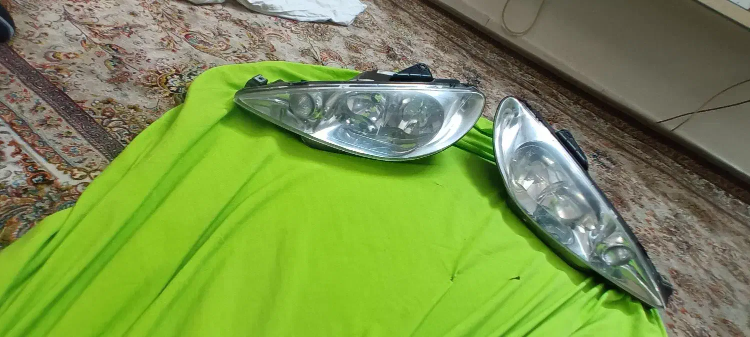 چراغ جلو و چراغ عقب پژو ۲۰۶|قطعات یدکی و لوازم جانبی|ری, ظهیرآباد|دیوار