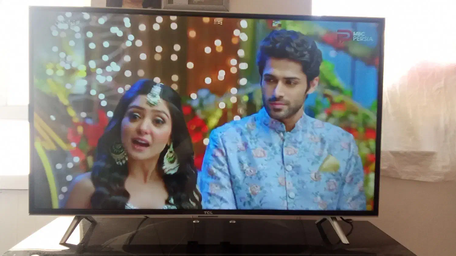 تلوزیون تی سی ال|تلویزیون و پروژکتور|خوی, |دیوار