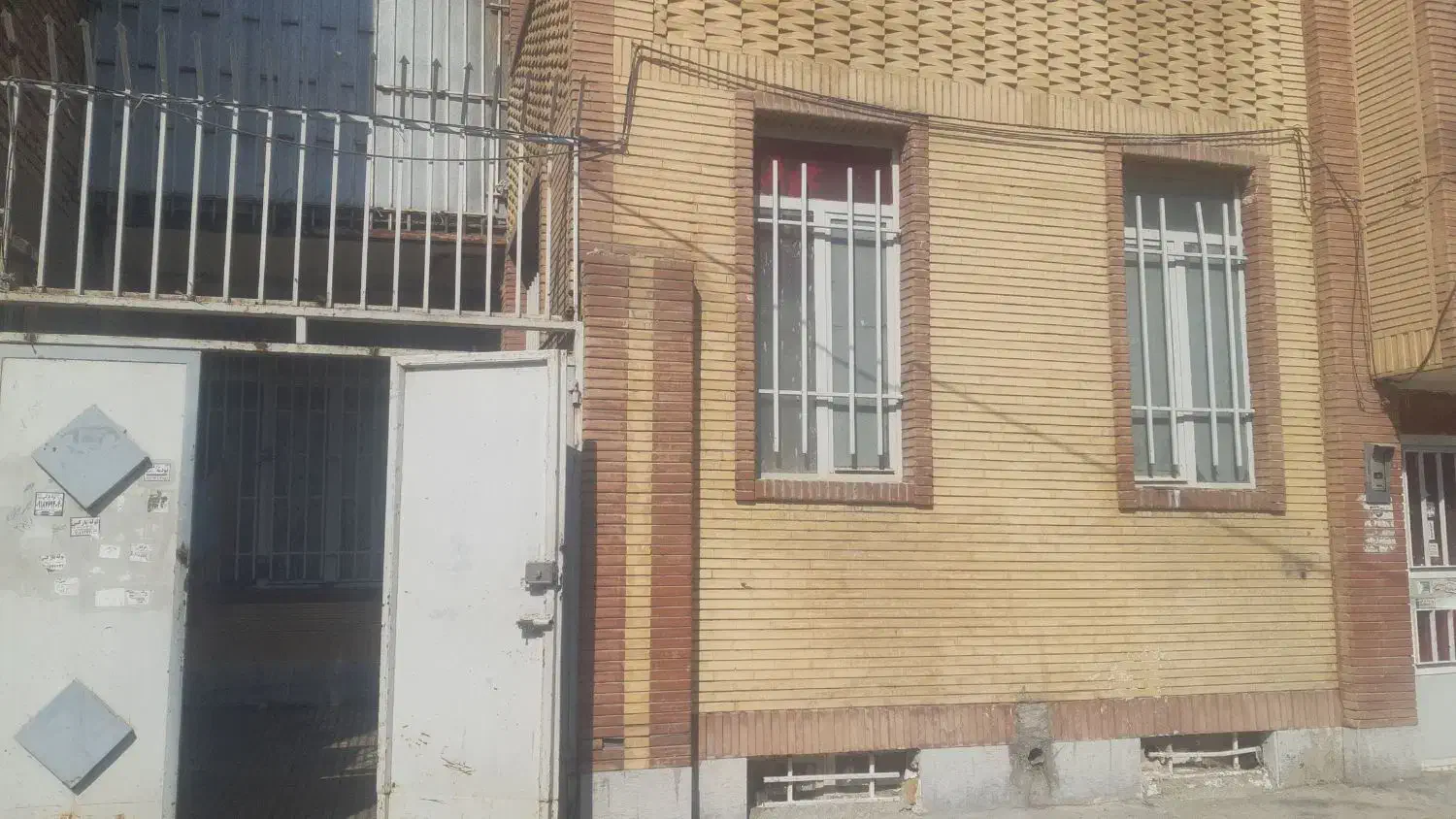 سوئیت آنلاین مستقل پارکینگ همکف|اجارهٔ کوتاه‌مدت آپارتمان و سوئیت|کرمانشاه, |دیوار