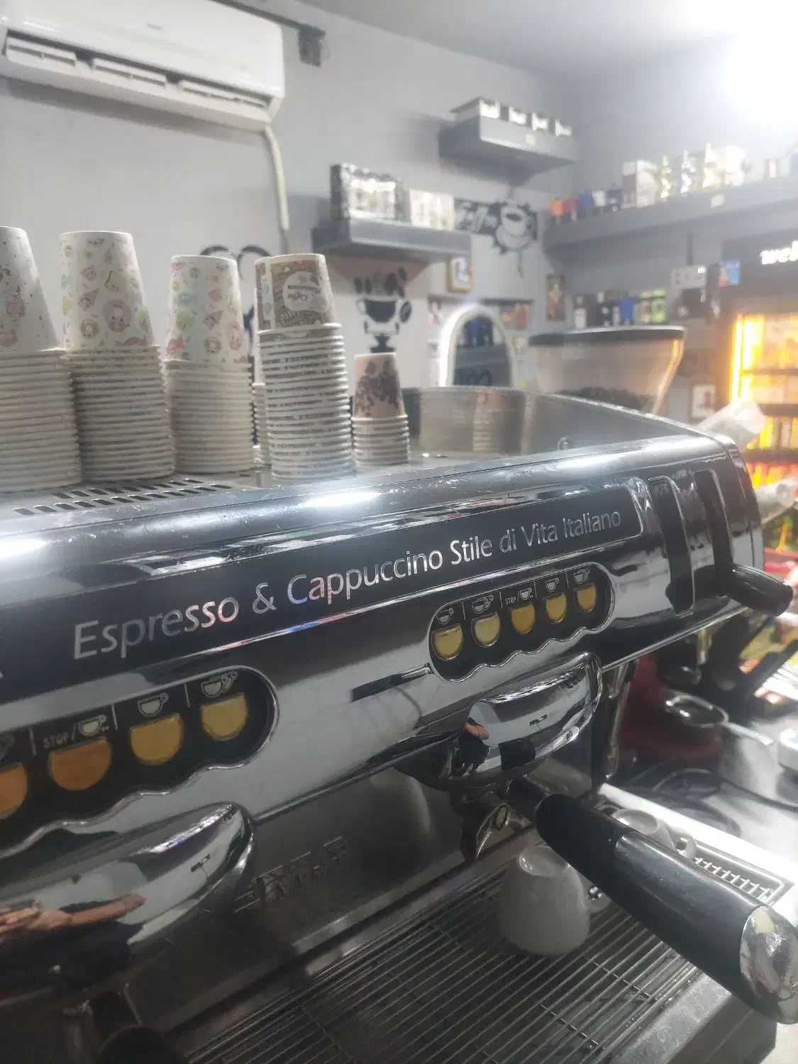 جذب نیروی کاربرای کافه شهرک سلمان|استخدام خدمات فروشگاه و رستوران|شوش, |دیوار