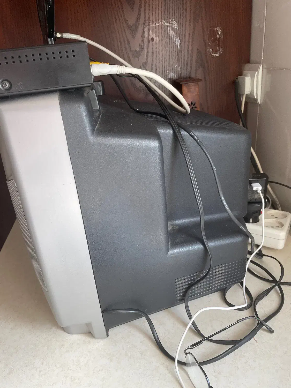 تلوزیون golden|تلویزیون و پروژکتور|بندرعباس, |دیوار