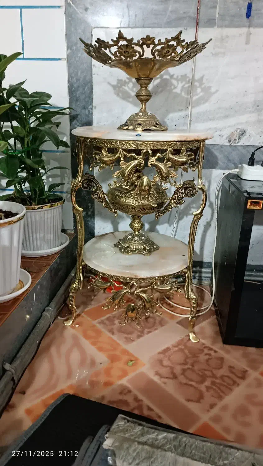 عصلی برنز|بوفه، ویترین، کنسول|اسلام‌‌آباد غرب, |دیوار