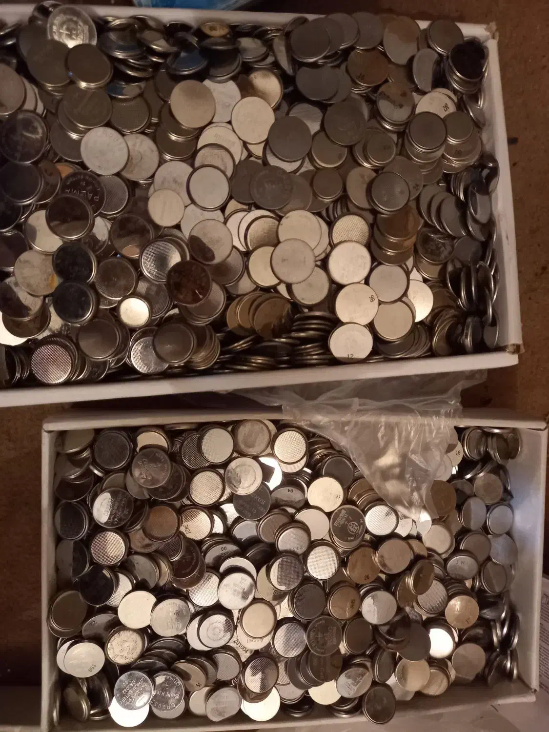 باطری ساعتی جهت استخراج فلزات|قطعات یدکی و لوازم جانبی|مهاباد (آذربایجان غربی), |دیوار