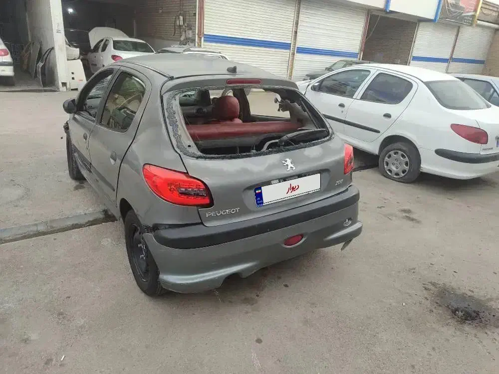 206تیپ 2تصادفی|خودرو سواری و وانت|مشهد, نوید|دیوار