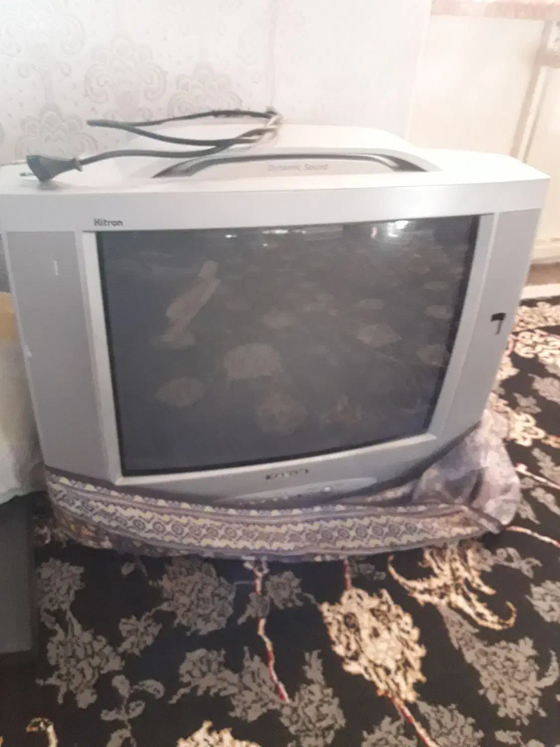 تلویزیون صنام ۲۱ اینچ|تلویزیون و پروژکتور|بروجرد, |دیوار