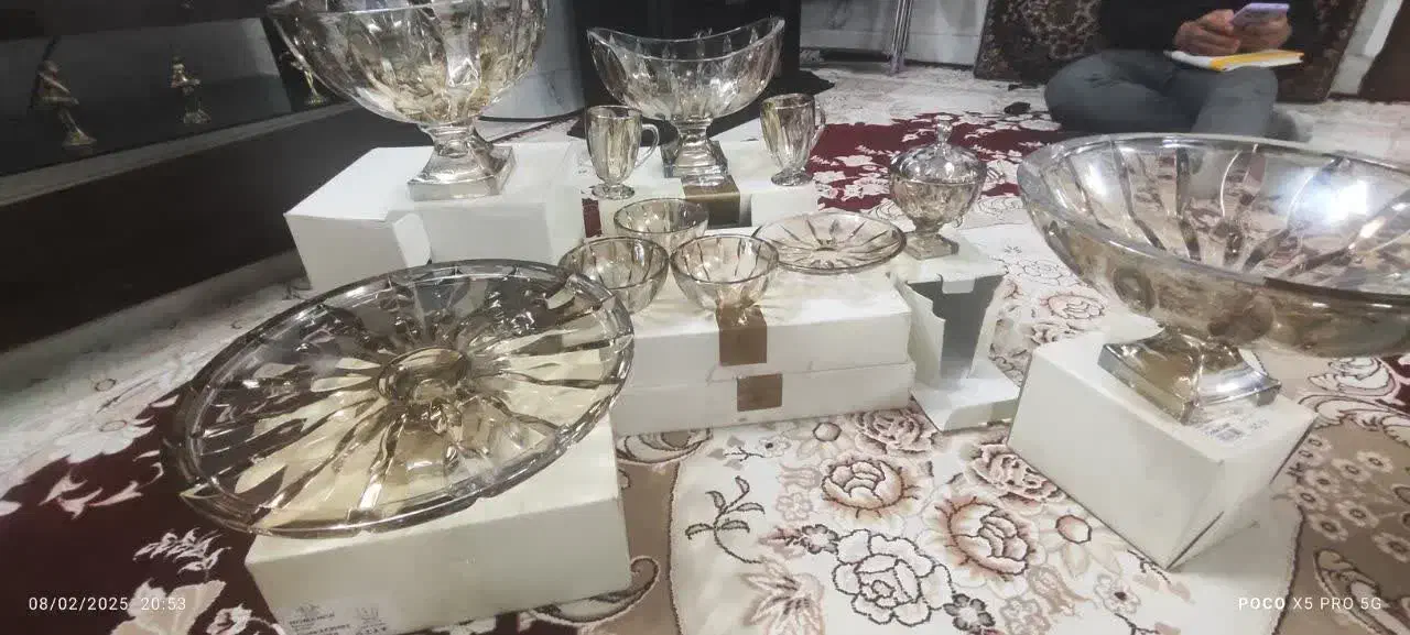 عصرانه خوری و چینی|ظروف سرو و پذیرایی|قم, شهرک سازمان آب|دیوار