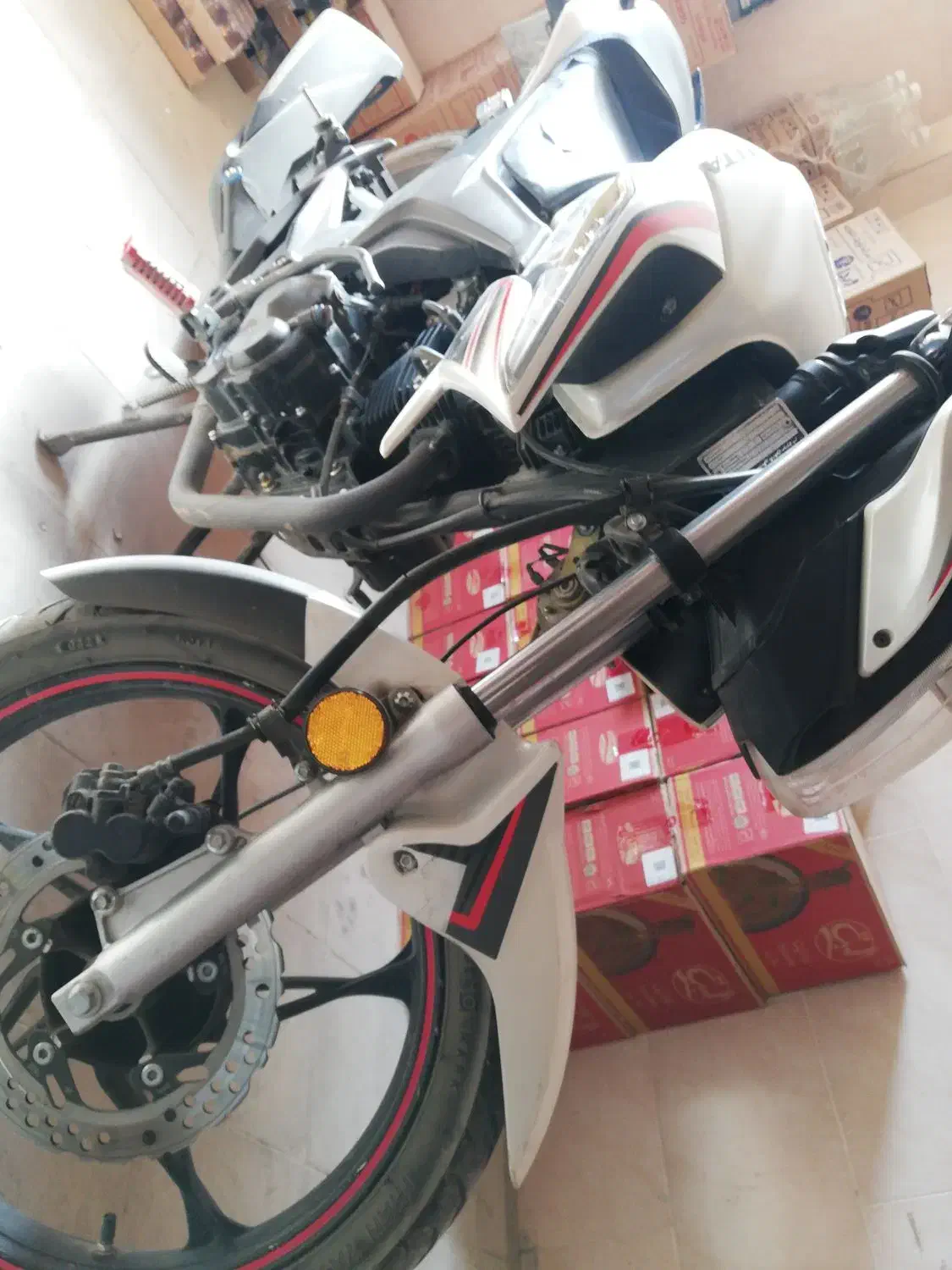 موتور دلتا 160|موتورسیکلت|صدرا-فارس, فاز ۱|دیوار