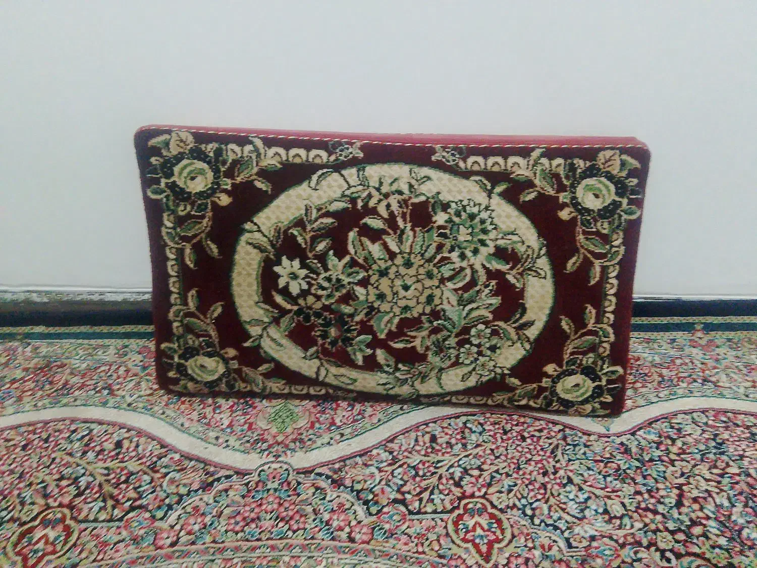 پشتی|پشتی|کرمان, |دیوار