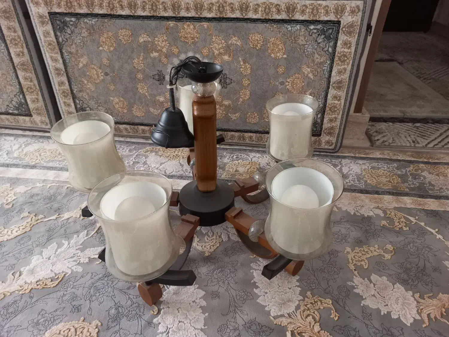 لوستر|لوستر و چراغ آویز|ورامین, ورامین|دیوار