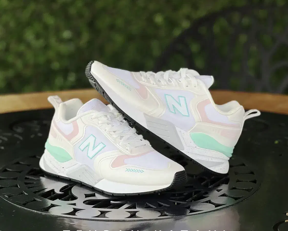 1974 ۱۹۷۴newبالانس|کیف، کفش، کمربند|تهران, جنت‌آباد مرکزی|دیوار