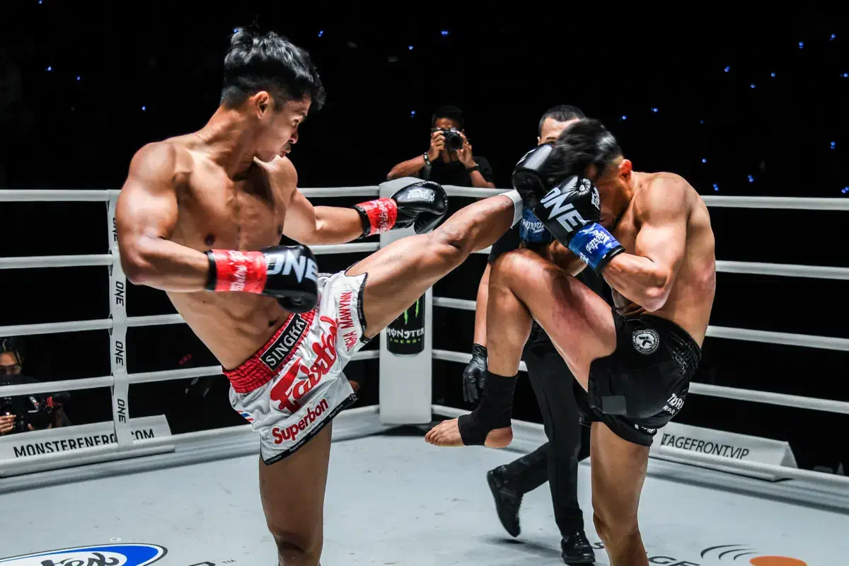 بوکس . کیک بوکسینگ . ووشو|خدمات آموزشی|مشهد, چهارچشمه|دیوار