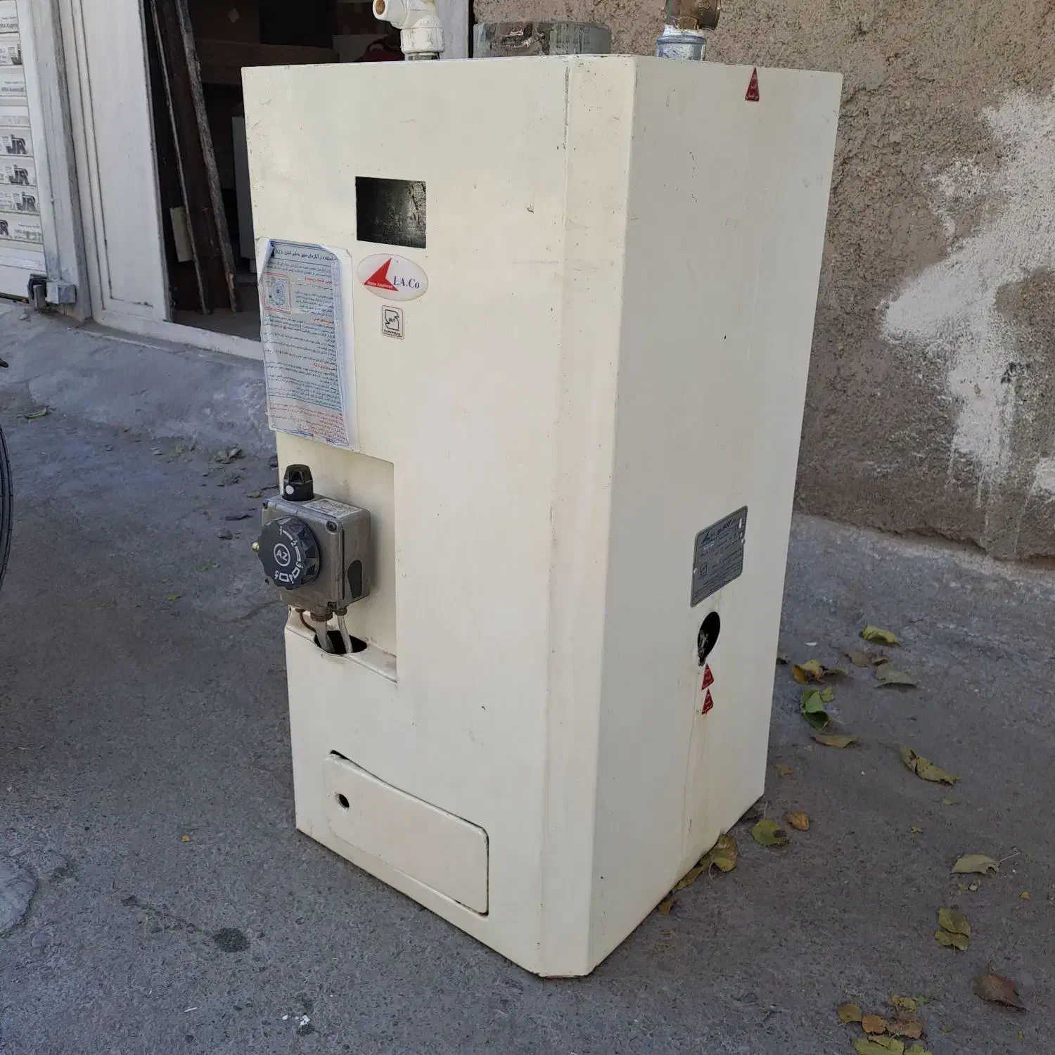 آبگرمکن 40لیتری،منبعی|آبگرمکن، پکیج، شوفاژ|مشهد, خواجه ربیع|دیوار