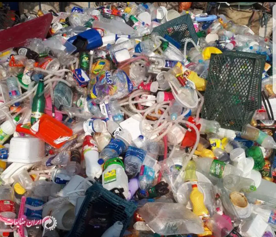 خرید و فروش انواع ضایعات|عمده‌فروشی|خمینی‌شهر, |دیوار