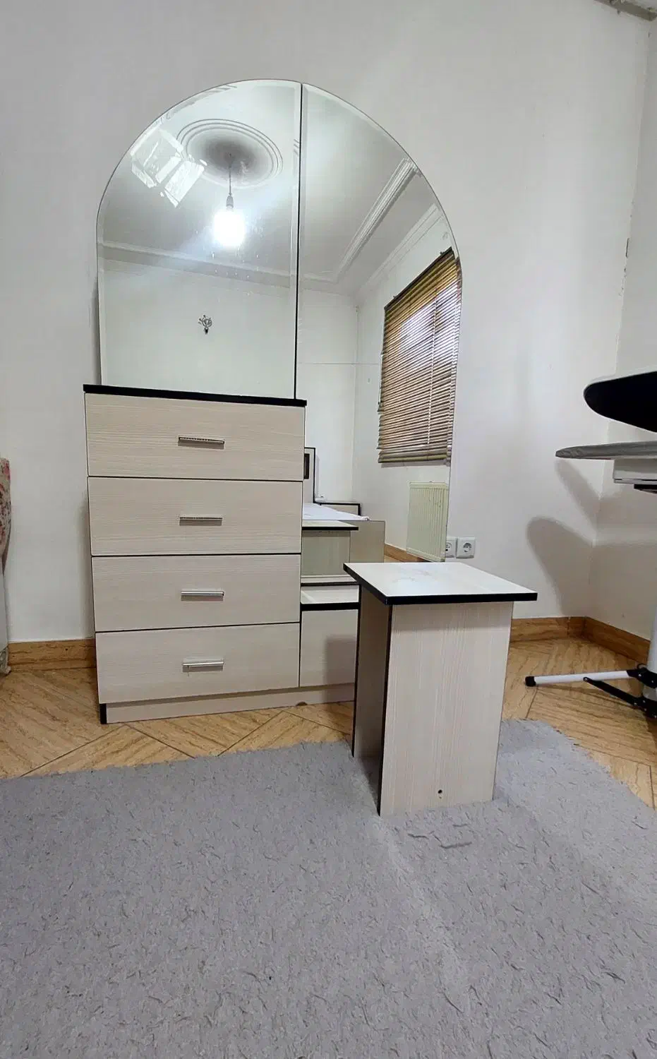 سرویس تخت دونفره+میزآرایشی+کمد|تخت و سرویس خواب|دلبران, |دیوار