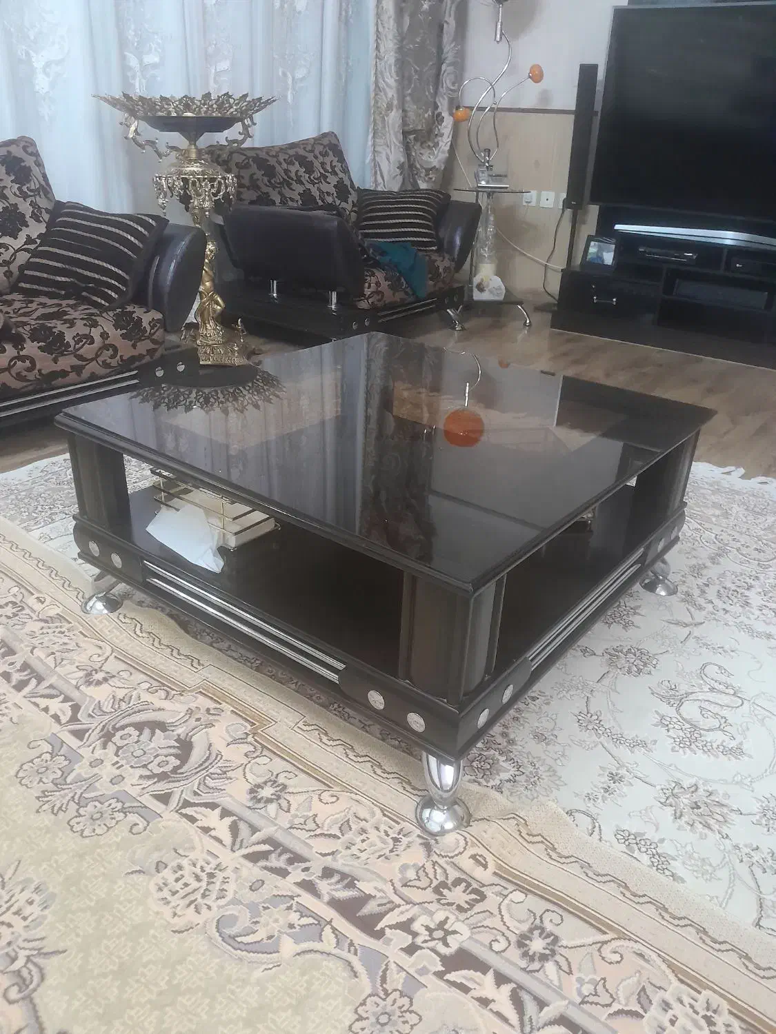 وسایل چوبی|میز و صندلی غذاخوری|هشتگرد, شهرک ولیعصر (مصلی)|دیوار