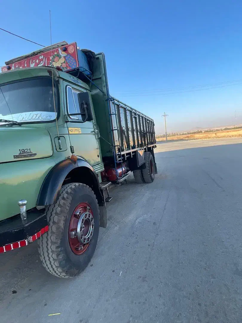 بنز تک باری|خودرو سنگین|سده (فارس), |دیوار