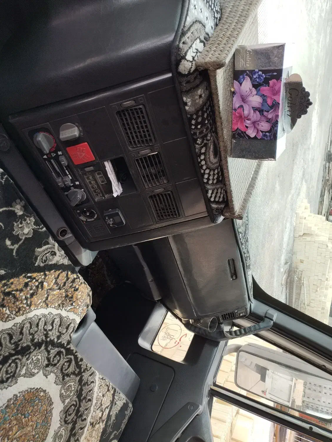 ایویکو ۴۴۰|خودرو سنگین|ری, کارخانه سیمان|دیوار