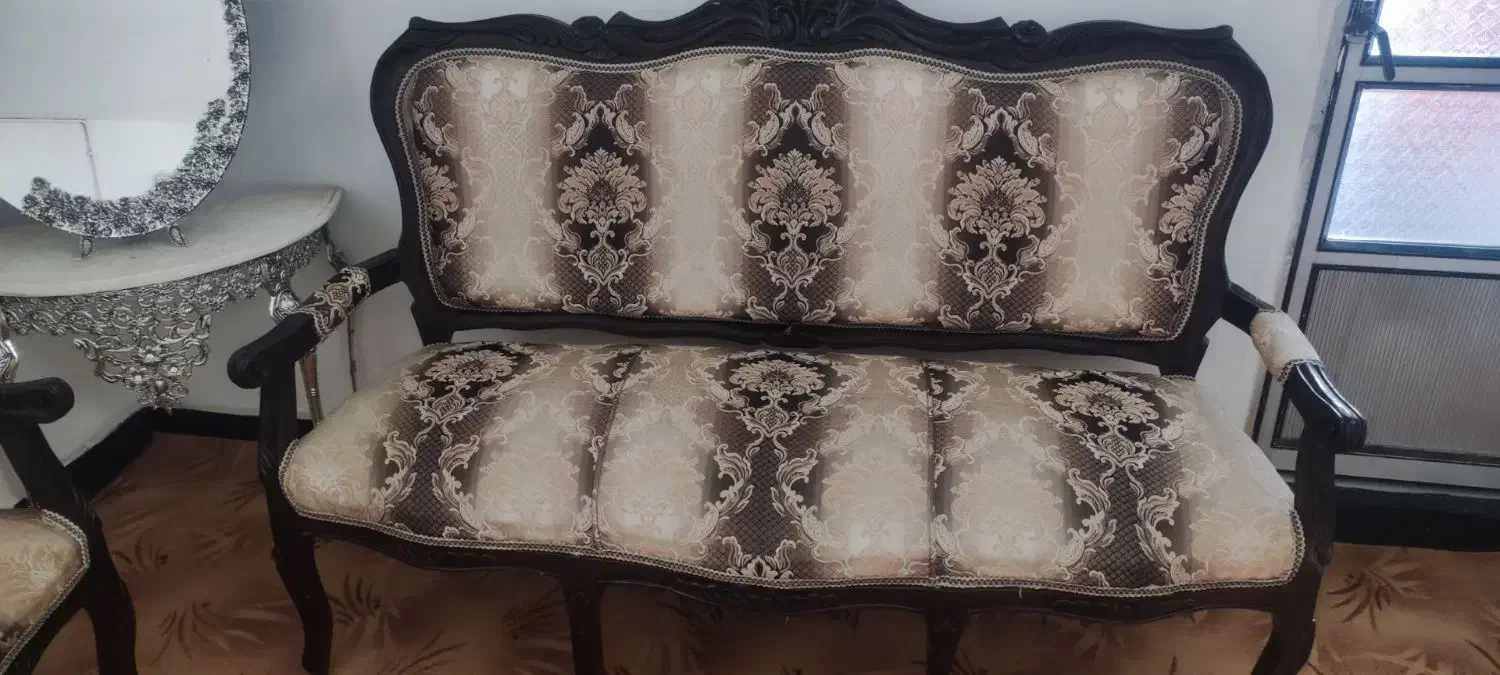 مبل سلطنتی|مبلمان خانگی و میز عسلی|شهرکرد, |دیوار