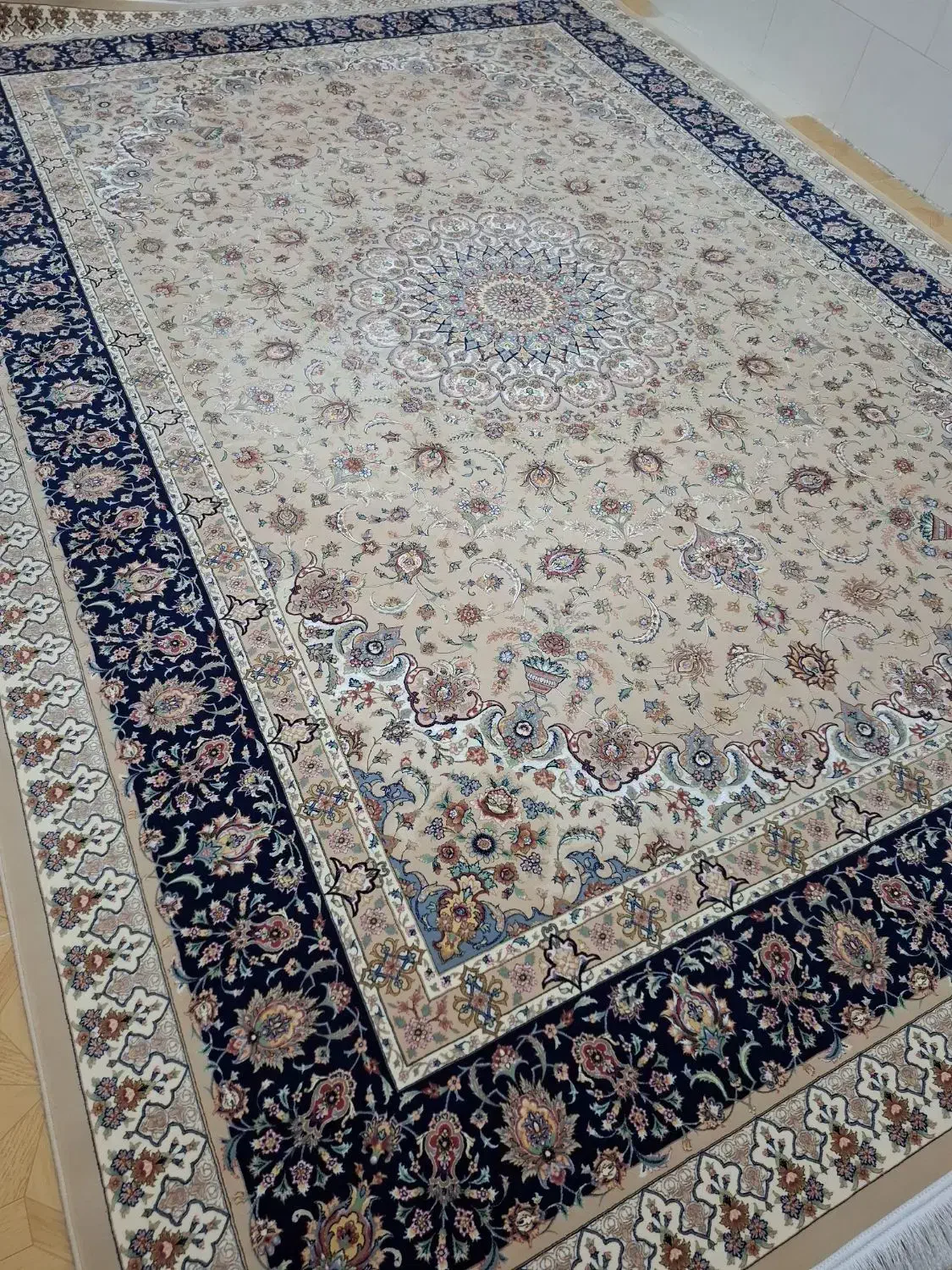 فرش ۱۲۵۰ شانه مشهد ۲ عدد ۹ متری نخ ابریشم|فرش|مهاباد (آذربایجان غربی), |دیوار