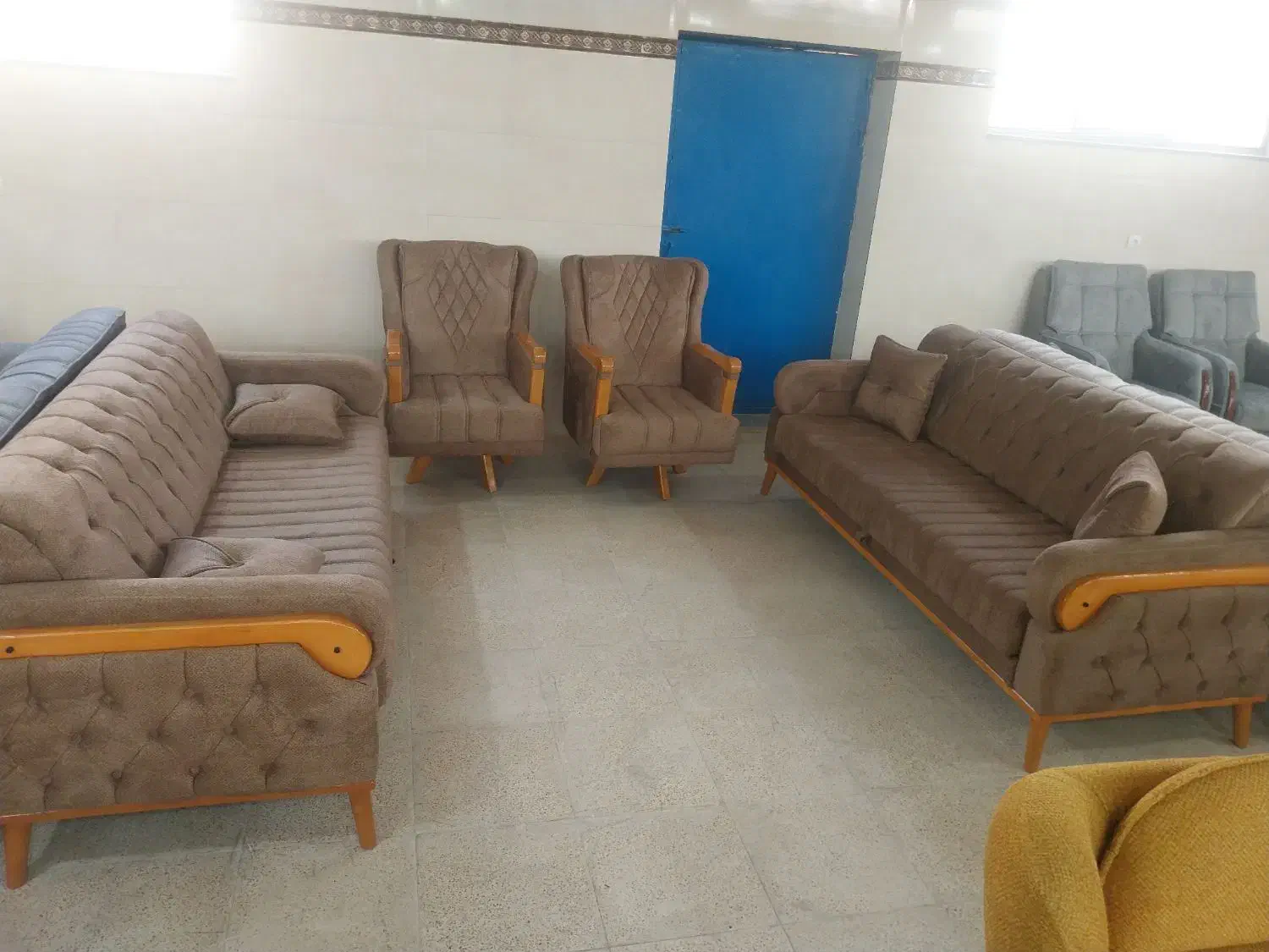 مبل راحتی بیاض گل|مبلمان خانگی و میز عسلی|میاندوآب, |دیوار