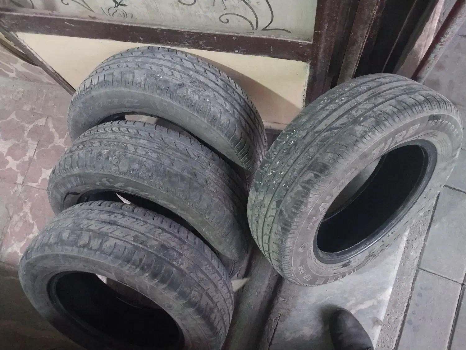 لاستیک کویر تایر ۱۸۵/۶۵/۱۴|قطعات یدکی و لوازم جانبی|بناب, |دیوار