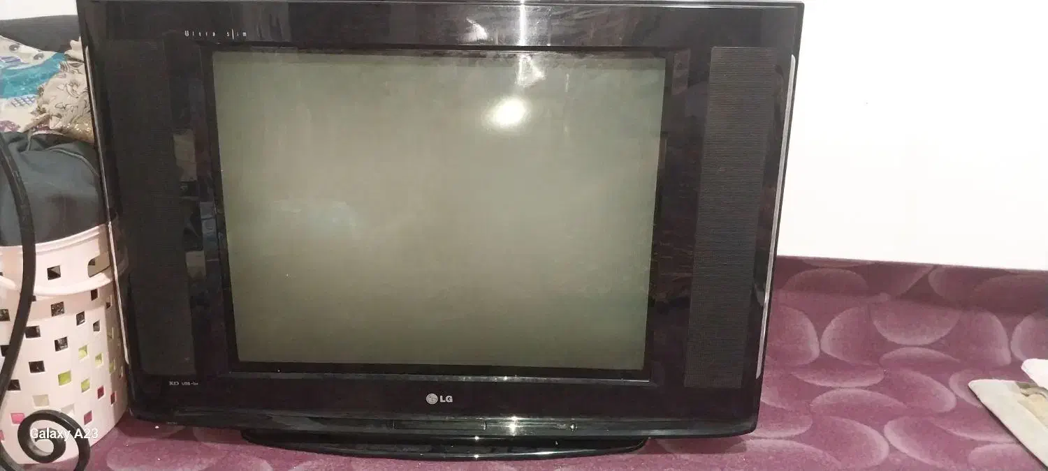 تلوزیون و میز|تلویزیون و پروژکتور|بوشهر, |دیوار